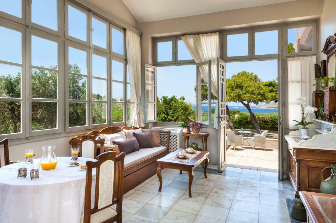 Dellagracia Mansion In Poseidonia Syros Villa Posidhonía Екстериор снимка