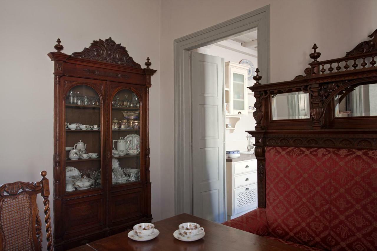 Dellagracia Mansion In Poseidonia Syros Villa Posidhonía Екстериор снимка