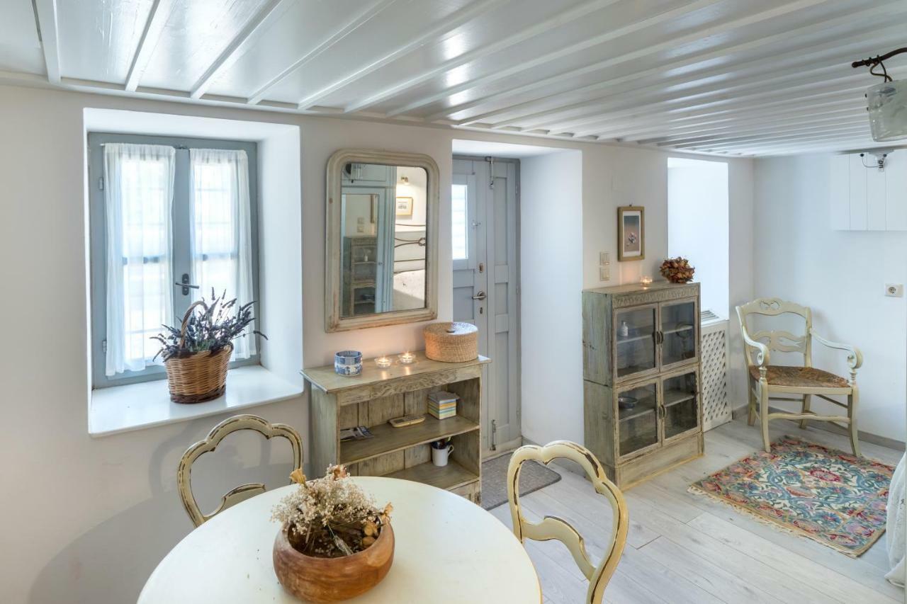 Dellagracia Mansion In Poseidonia Syros Villa Posidhonía Екстериор снимка