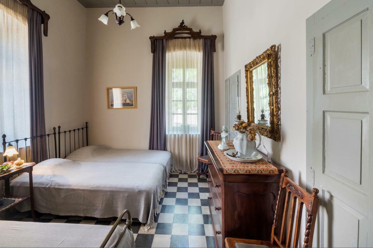 Dellagracia Mansion In Poseidonia Syros Villa Posidhonía Екстериор снимка